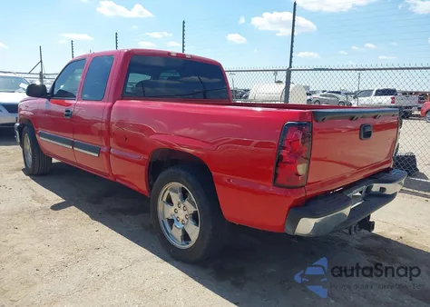 2004 Chevrolet Silverado 1500 Ls z USA, uszkodzony, nr VIN 2GCEC19N341404440